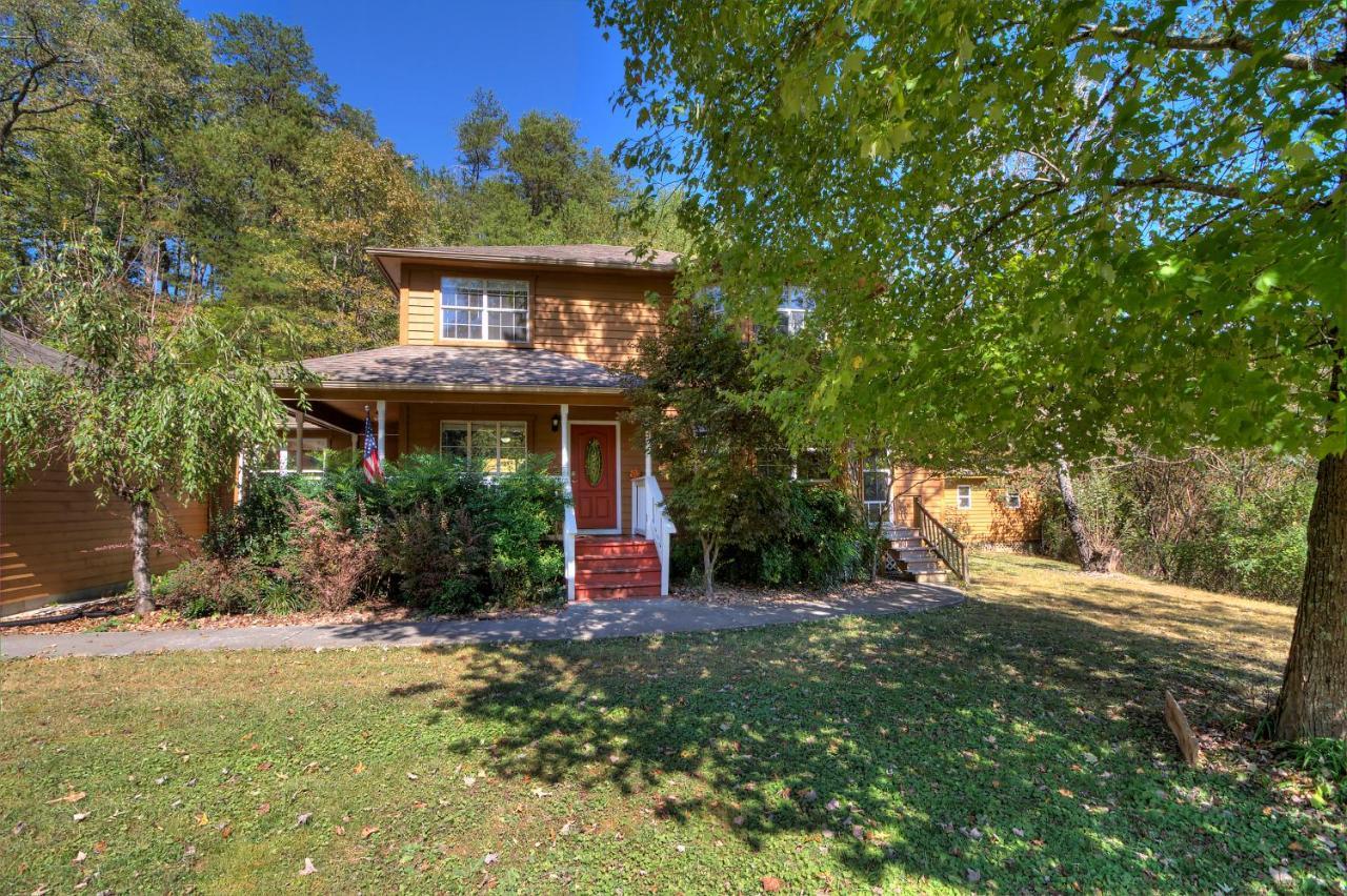 5Bedrooms*4King Beds*Outstanding Location*Hottub* Sevierville Exterior photo