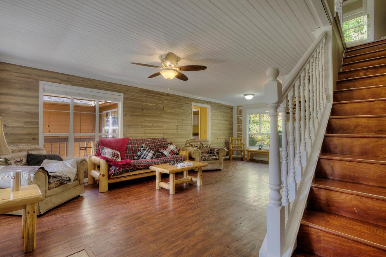 5Bedrooms*4King Beds*Outstanding Location*Hottub* Sevierville Exterior photo